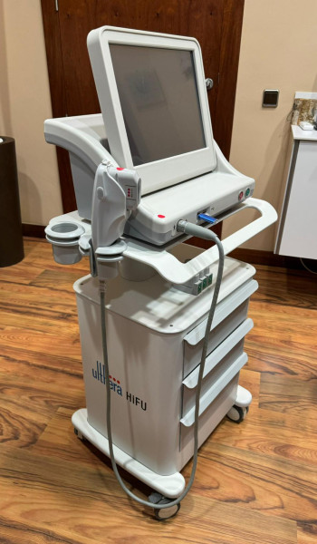 L'Éclat de la Jeunesse avec le HIFU Facial : Stimulez le Collagène pour un Rajeunissement Exceptionnel