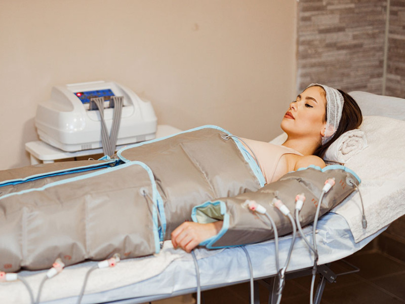 Découvrez les Bienfaits de la Pressothérapie chez Estetica Javea pour un Bien-Être Global