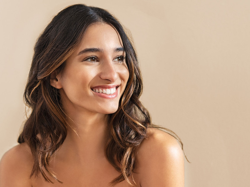 Je Veux Paraître Plus : Solutions Esthétiques à Javea | Dr. Caroline Carbass